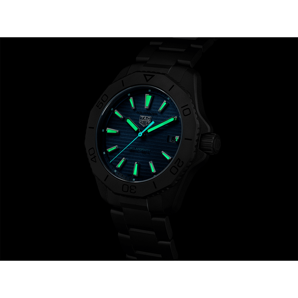 WBP1182.BF0000 アクアレーサー プロフェッショナル200 ソーラーグラフ