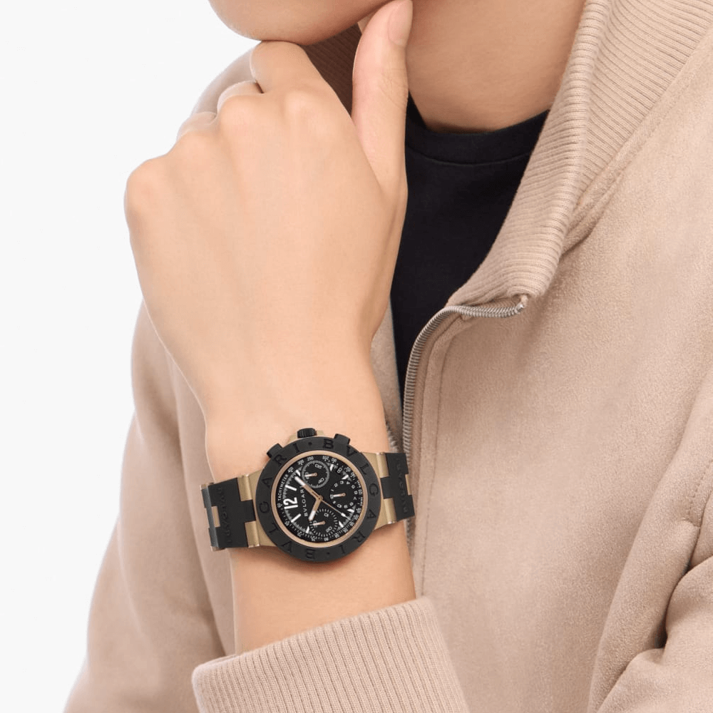 104242 ブルガリ ブロンゾ クロノグラフ ｜ブルガリ｜正規販売店ヨシダ