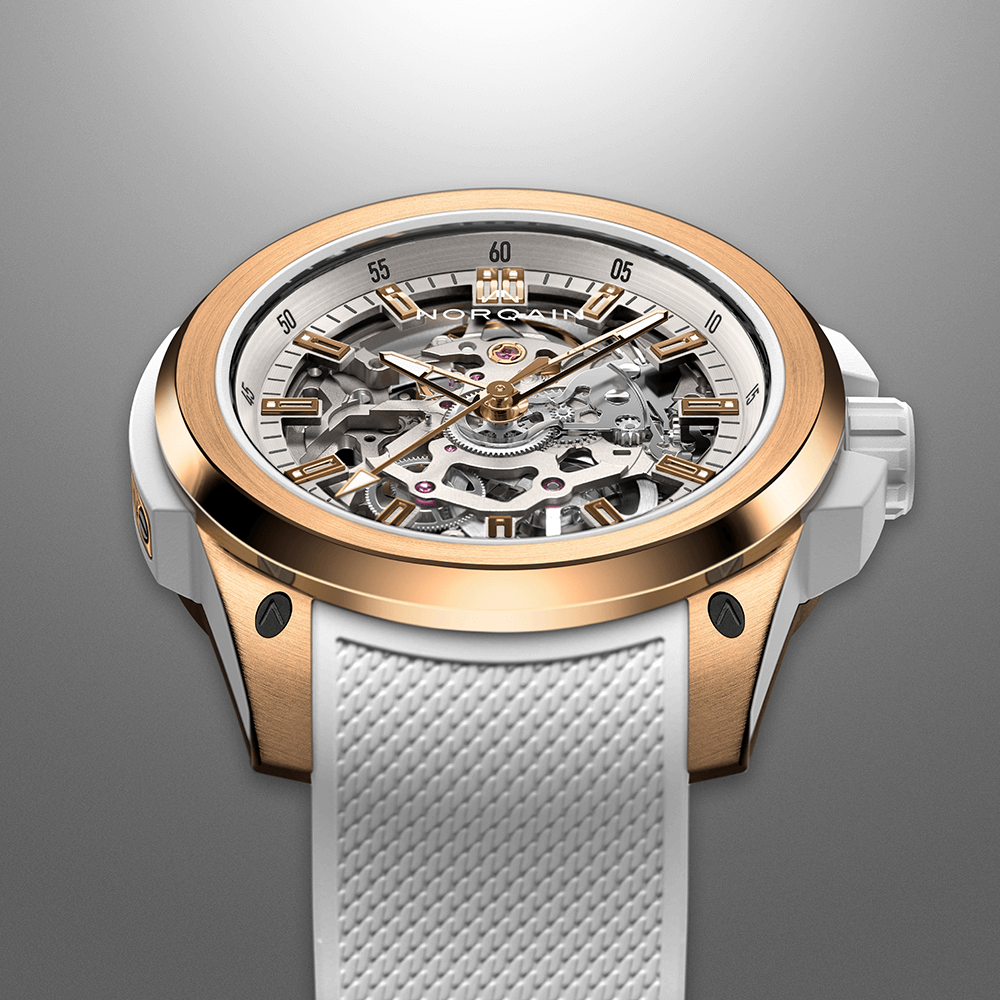 N3001.07G01.W01.R01 ワイルド ワン スケルトン 39mm レッドゴールド